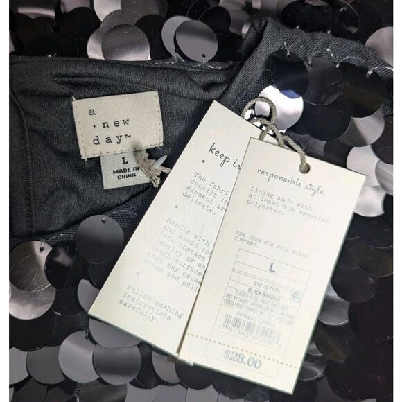 NWT A New Day Black Jumbo Sequin Paillette Top Blouse Short Sleeve Shirt Size L - Picture 2 of 2